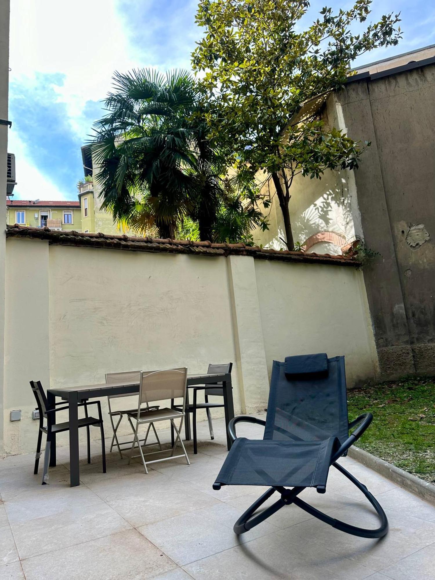 Lr Deluxe - Porta Venezia - Bilocale Con Giardino Privato Appartamento