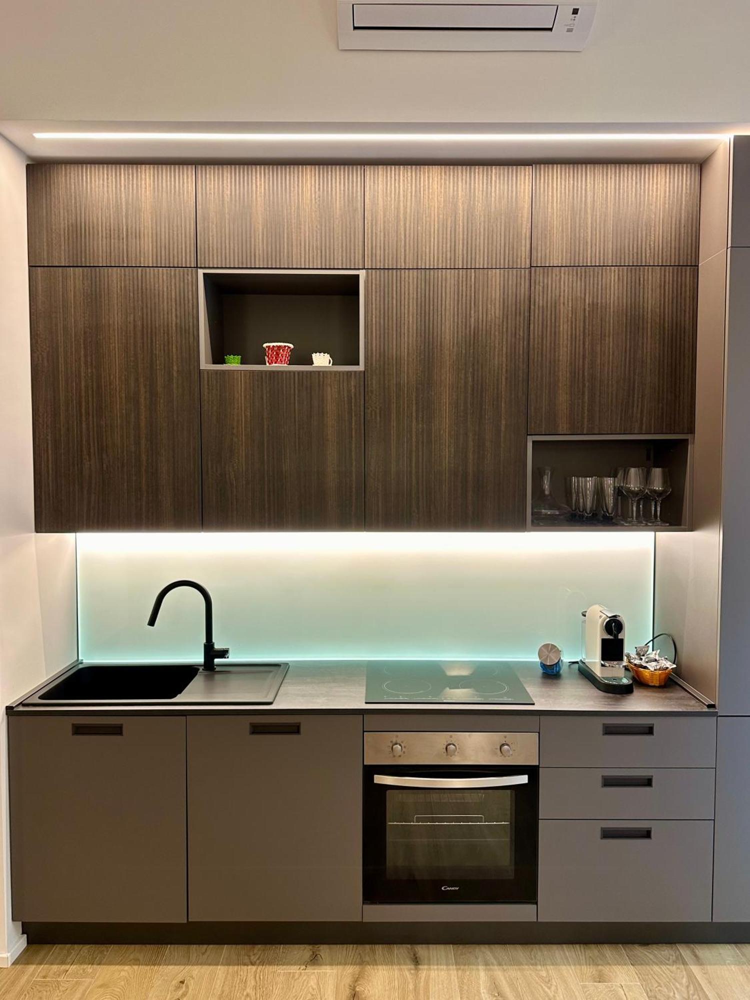 Lr Deluxe - Porta Venezia - Bilocale Con Giardino Privato Appartamento Milano